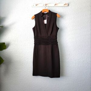 Calvin klein sleeveless fully lined midi little black dress